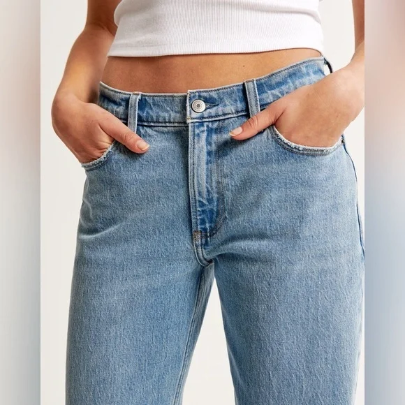 Abercrombie & Fitch Vintage Low Rise Stretch Baggy Jean Medium Wash Size 31/12R - Picture 3 of 13